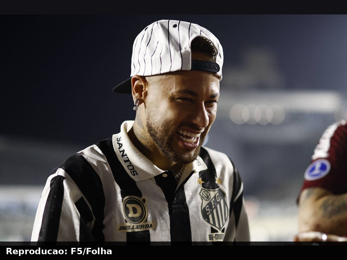 Leilão de Neymar tem fim de semana na mansão, cetro de Pelé e encontro com Ronaldo