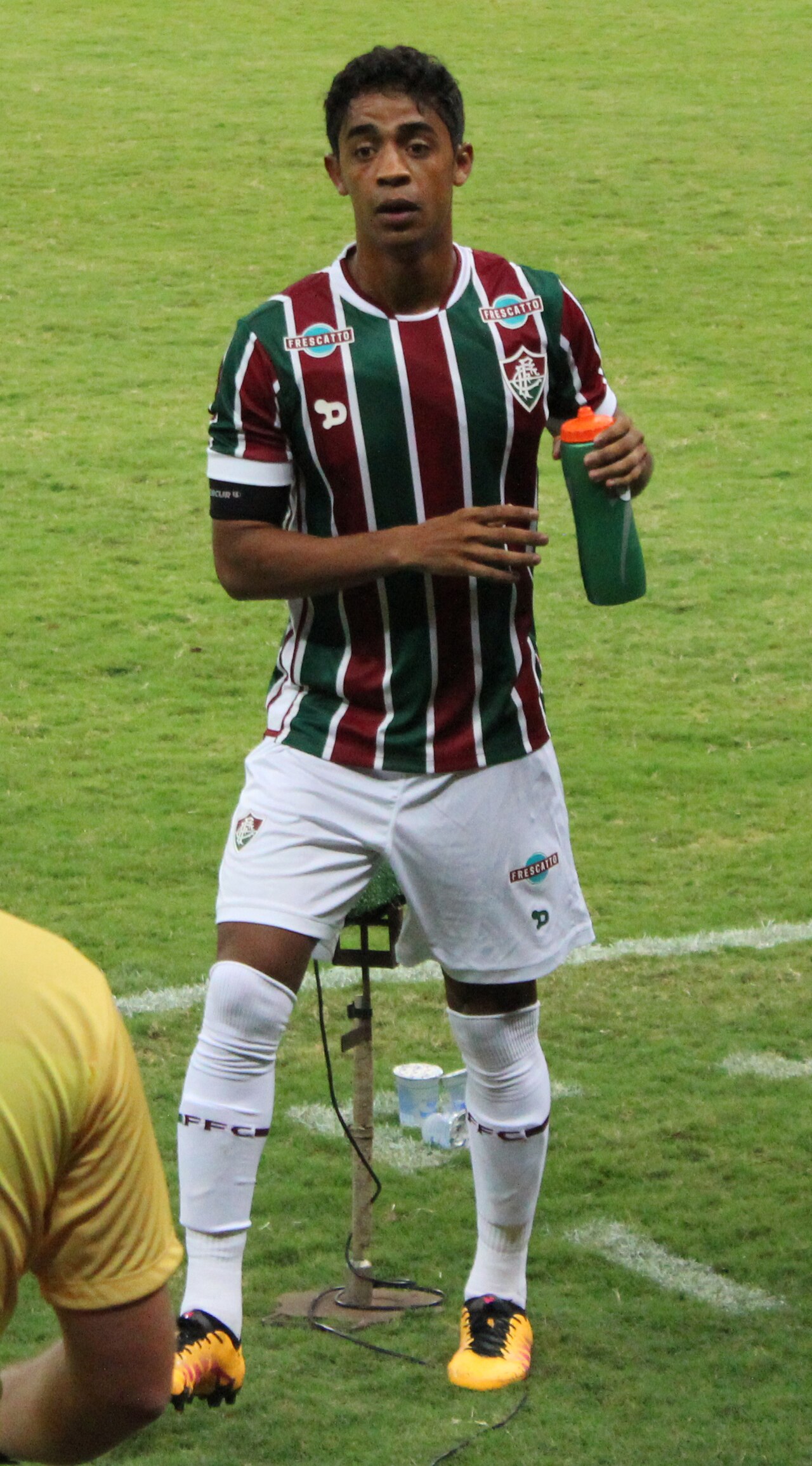 Felipe Amorim e Ludmilla: quando mentirinhas de marketing