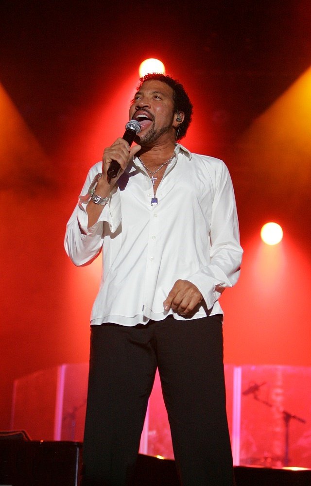 Lionel Richie em foto de acervo livre