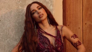 Anitta expõe pressão estética de empresária