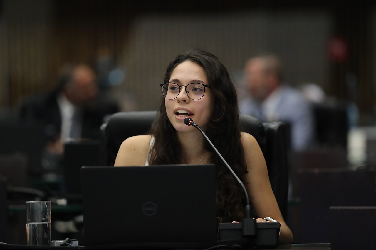 Julia Ribeiro Thomaz em foto de acervo livre