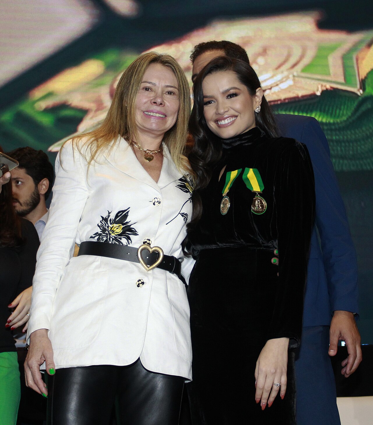 Juliette em foto de acervo livre