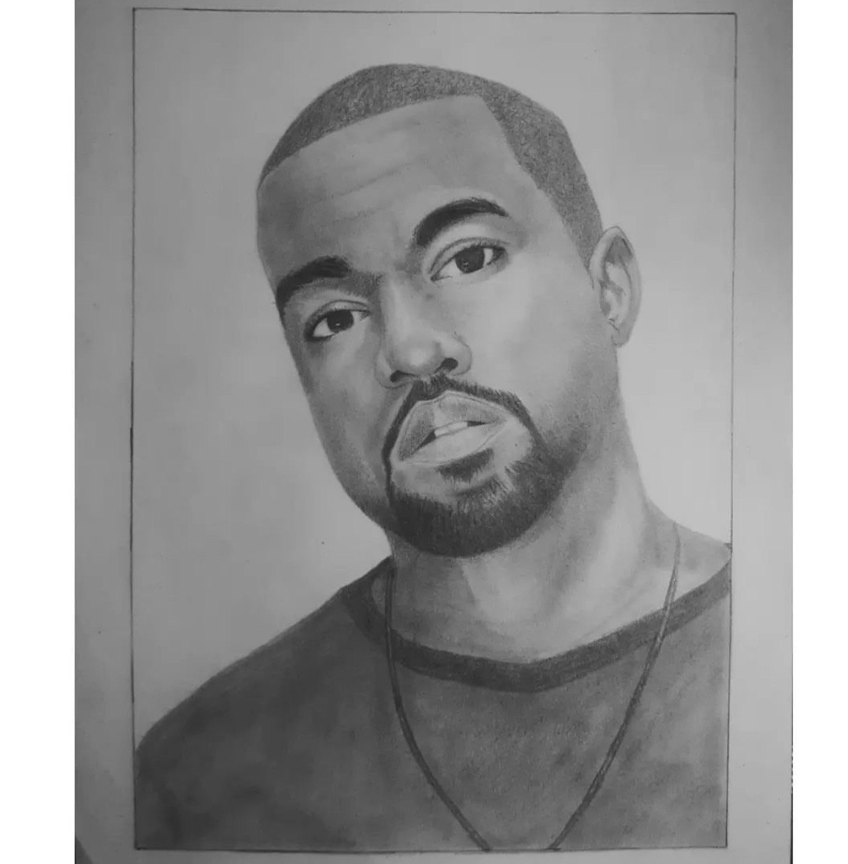 Kanye West em foto de acervo livre