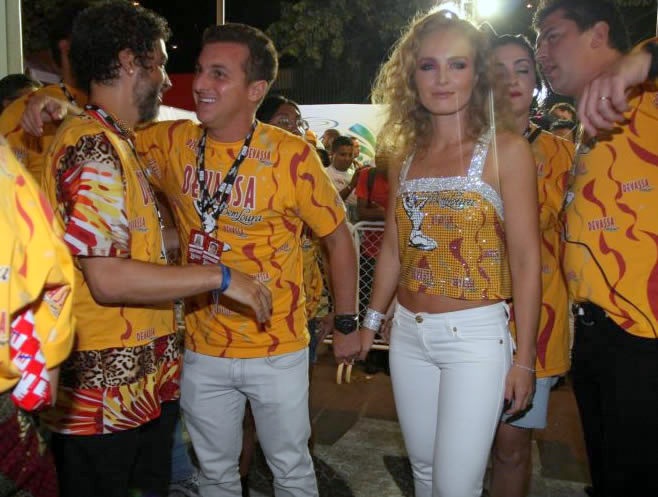 Luciano Huck em foto de acervo livre