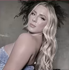 Malévola Alves em foto de acervo livre