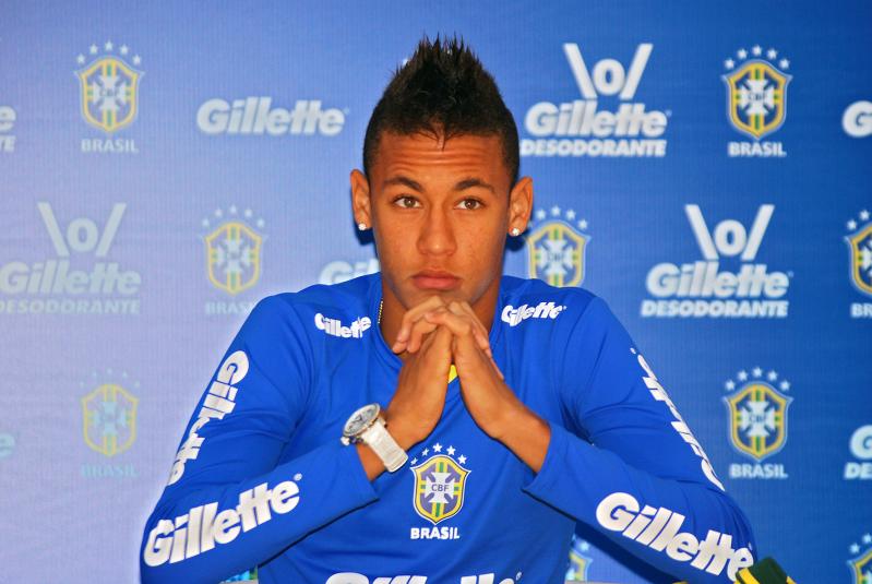 Neymar em foto de acervo livre